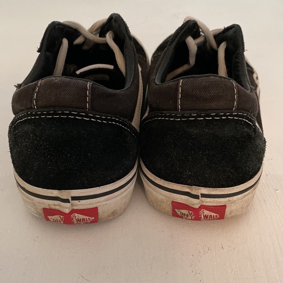 Vans B&W Old Skool low skate shoe suede toe cap W 9/M 7.5 - Picture 4 of 11